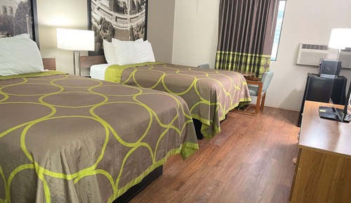 Room, 2 Queen Beds, Non Smoking
