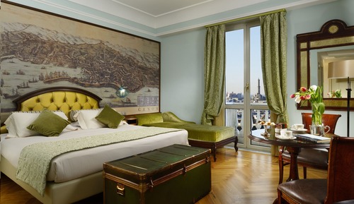 Executive Triple Room