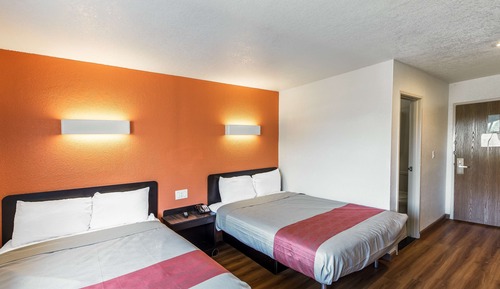 Standard Room, 2 Double Beds, Smoking