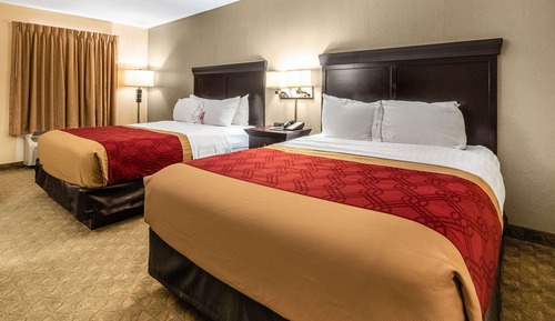 Double Room, 2 Queen Beds, Smoking