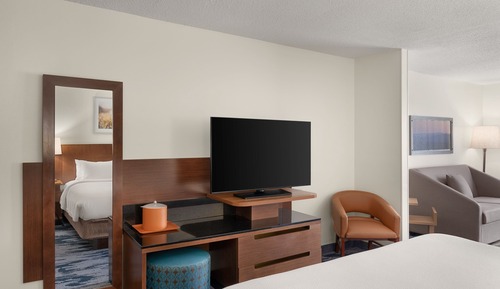 Executive Suite, 1 King Bed with Sofa bed