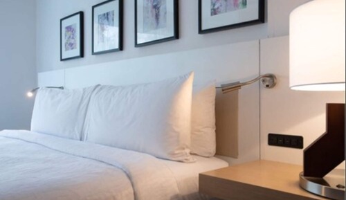 Room, 1 King Bed, Accessible