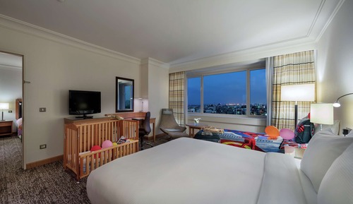 Family Room, Multiple Beds, Connecting Rooms, River View
