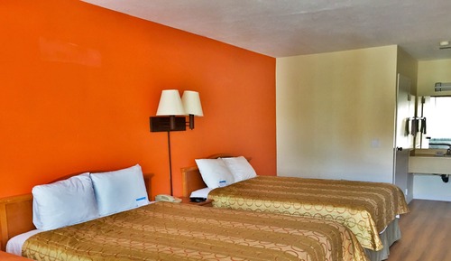 Deluxe Room, 2 Queen Beds, Non Smoking, Refrigerator & Microwave
