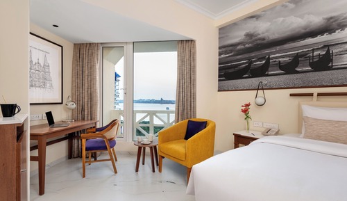Deluxe Room, Harbor View