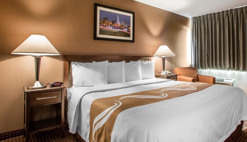 Suite, 1 King Bed with Sofa bed, Non Smoking