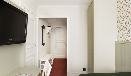 Classic Single Room