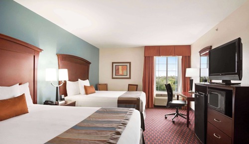 Suite, 1 King Bed, Microwave