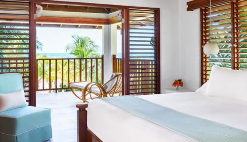 Beachfront Suite
