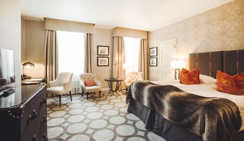 Deluxe Room (Twin)