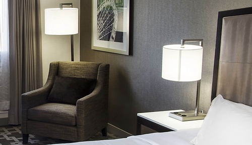 Deluxe Suite, 2 Bedrooms, Jetted Tub (Fireplace, Casino/City View)