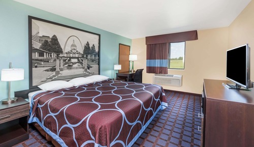 Room, 1 King Bed, Accessible, Non Smoking (Mobility)