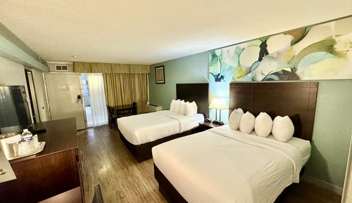 Room, 2 Double Beds, Non Smoking, Patio