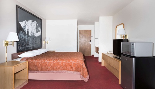 Standard Room, 1 King Bed