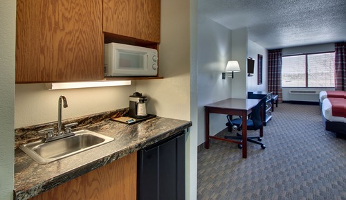 Suite, 2 Queen Beds (Two Queen Bedded Suite)