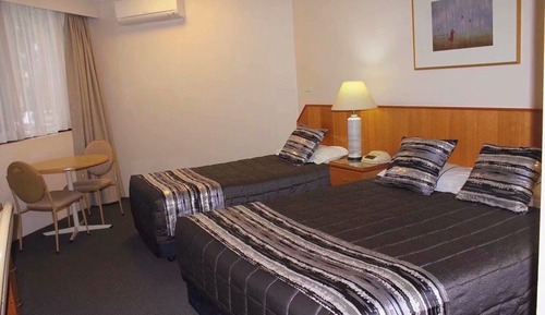 Standard Twin Room (Budget Twin)