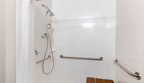 Suite, 2 Queen Beds, Accessible, Non Smoking