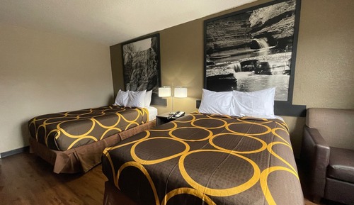 Double Room, 2 Double Beds