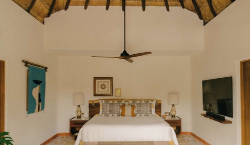 Suite, 2 Bedrooms