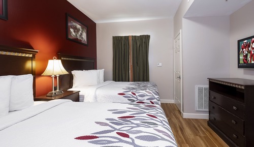 Standard Suite, 2 Double Beds, Non Smoking, Kitchenette (Kitchenette)