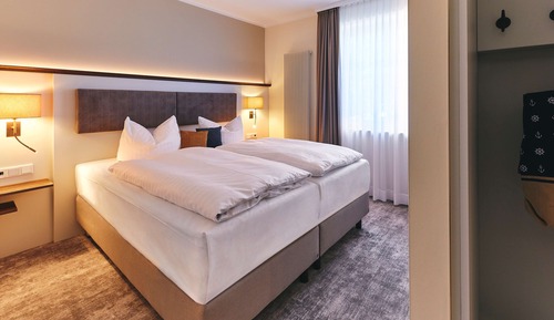Superior Room, 1 King Bed