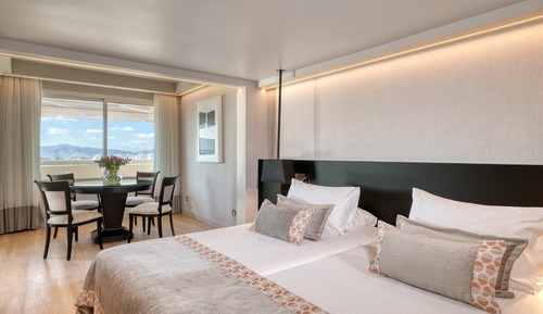 Divine Family Acropolis View Suite