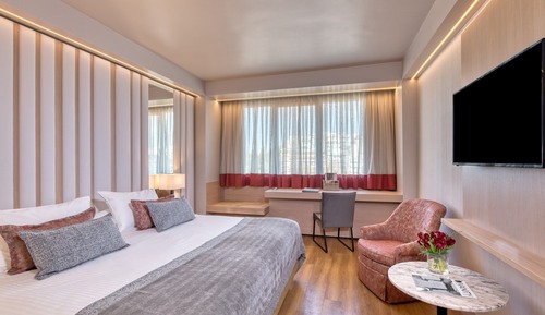 Executive Room