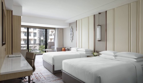 Deluxe Room, 2 Twin Beds, Non Smoking, City View