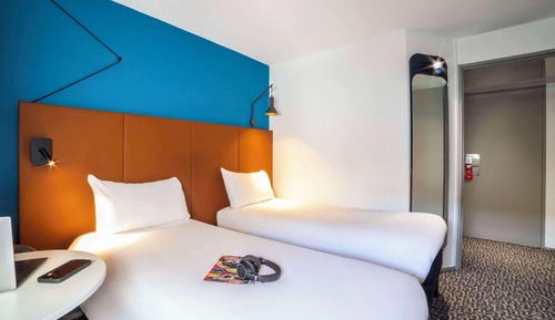 Standard Room, 2 Twin Beds