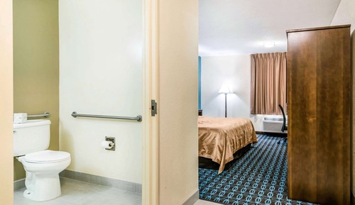 Room, 1 King Bed, Accessible, Non Smoking