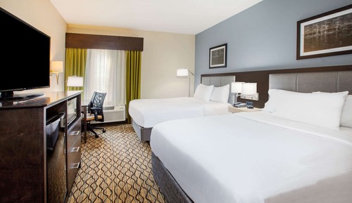 Room, 2 Queen Beds, Accessible, Non Smoking (Hearing Accessible)
