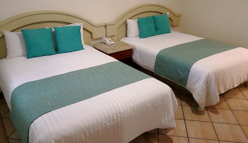 Standard Room, 2 Double Beds