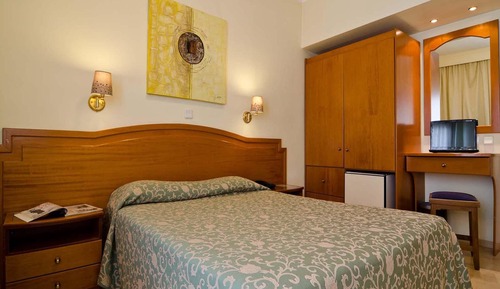 Single Room