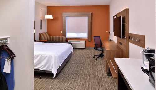 Standard Room, 1 King Bed, Mobility Accessible (Communications, Accessible Tub)
