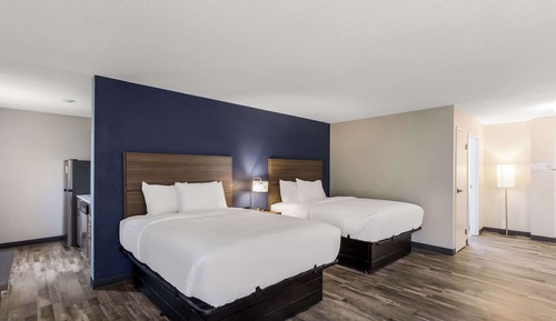 Suite, 2 Queen Beds, Non Smoking (Efficiency)