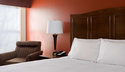One king bed nonsmoking