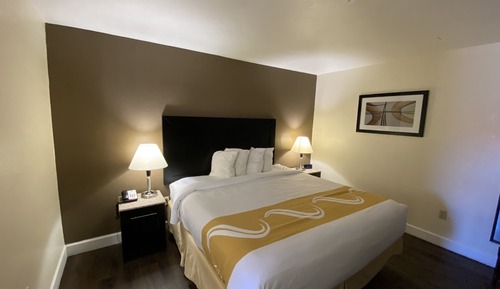 Studio Suite, 1 King Bed, Non Smoking