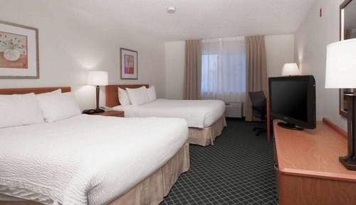 Room, 2 Queen Beds, Accessible, Non Smoking