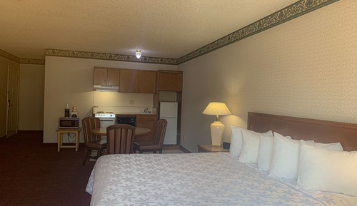 Standard Room, 1 King Bed, Non Smoking
