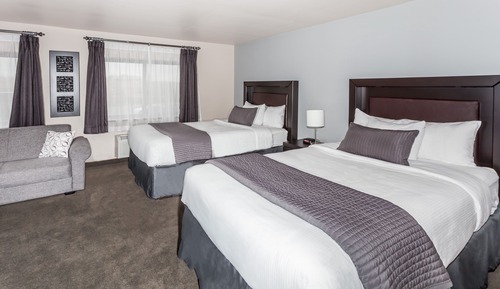 Suite, 2 Double Beds, Non Smoking