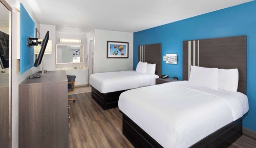 Room, 2 Double Beds, Non Smoking
