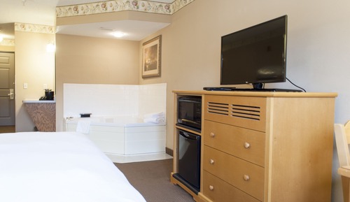 Suite, 1 King Bed, Non Smoking, Jetted Tub