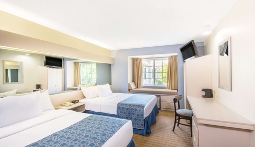 Room, 2 Queen Beds, Non Smoking