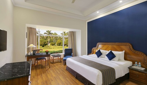 Deluxe Room, 1 King Bed