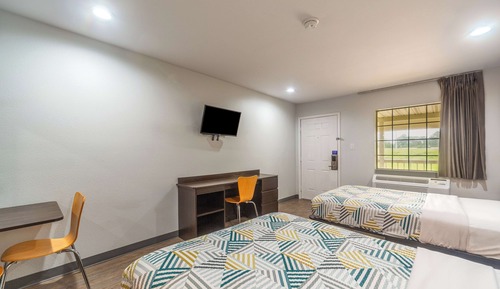 Standard Room, 2 Double Beds, Accessible, Non Smoking