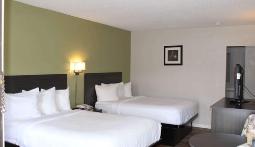 Suite, 2 Double Beds, Non Smoking (1 Bedroom)