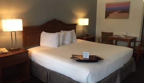 Standard Room, 1 Queen Bed