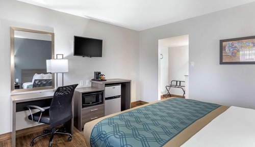 Standard Room, 1 Queen Bed, Non Smoking