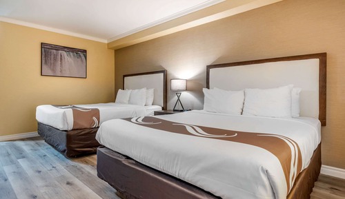 Exterior Room, 2 Queen Beds, Non Smoking