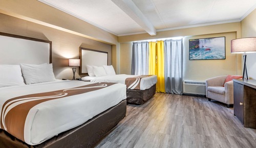 Room, 2 Queen Beds, Accessible, Non Smoking (Upgrade)